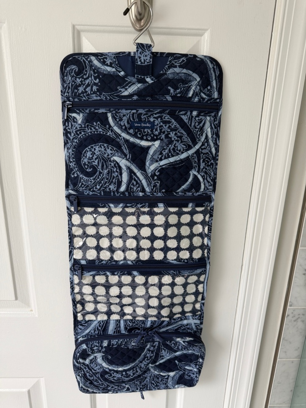Vera Bradley Navy and Cream Indio Quilted Hanging Travel Organizer